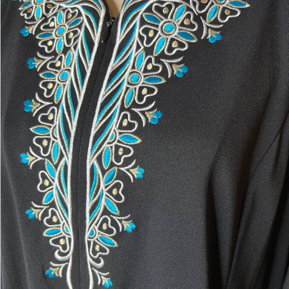 Bob Mackie Wearable Art Dress in Black with Embroidered Neckline Blue Size Large - Picture 3 of 5